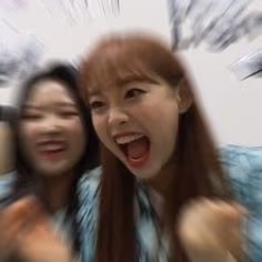 chuu_loona_scream emote