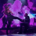arianagrande_kick emote