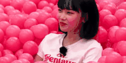 chaewonDEADGE animated emote
