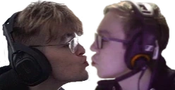 xqcL emote