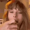 VeryTayTay emote