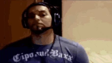 Apored emote