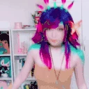 emiruArrive emote