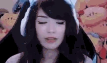 emiruPat emote