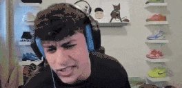 CRASHOUT emote