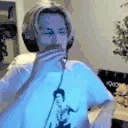 xqcBOZO emote