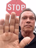 Schwarzenegger_stop emote