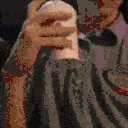 HELPMEEEEEEE emote