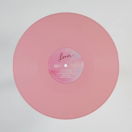 lover_vinyl emote