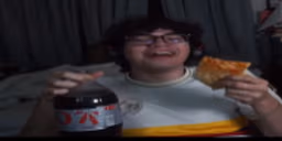 CHUDDING emote