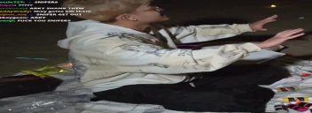 RELAX emote