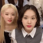 Sieun_Yeeun_Stare emote