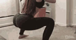 Squat emote
