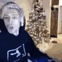 WELCOMETOTHEJUNGLE emote