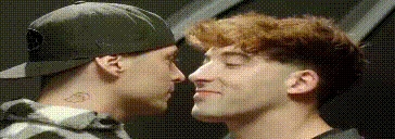 shelaoKISS emote