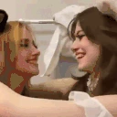 hannahKiss emote