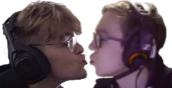 xqcL emote