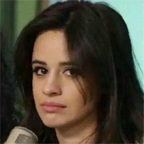 camEEla_cabeYo emote