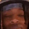 Sus_squint emote