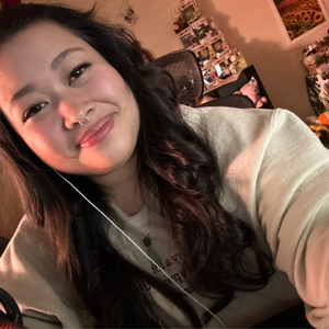 julieekins avatar