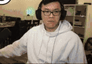 btmcWYSI animated emote