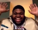 DruskiHandsUp emote