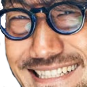 kojimaSmile emote