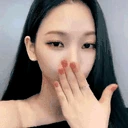 karinaKiss emote