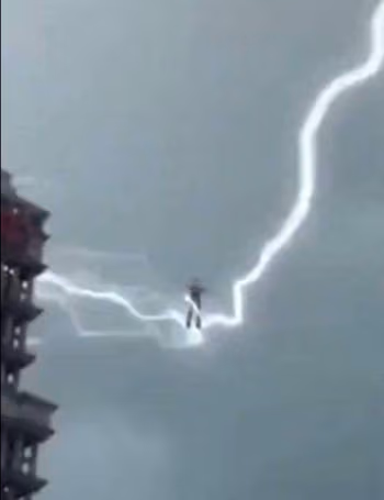 Lightning_man emote