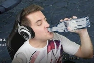 Izakwuda emote