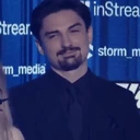 niekoniecznie emote