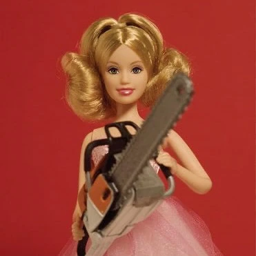 Chainsawbarbie emote