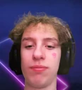 hugo emote