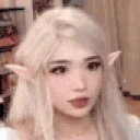 emiruSurprised emote