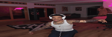 maxSturdy animated emote