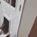 eArrive animated emote