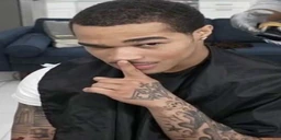 MaxShush emote