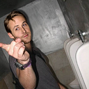 RyanGoslingTakingALeakAndPointing static emote