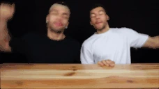 PeaceLeuteWasGehtAb emote
