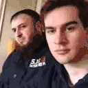 izvini emote