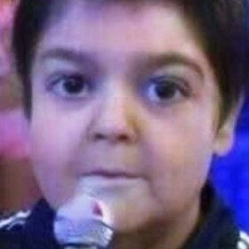 ezgif27e3578beb4 emote