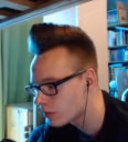 xayuFryz emote